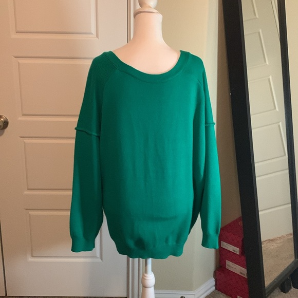 ! SOLD! 1X green sweater - Picture 3 of 7